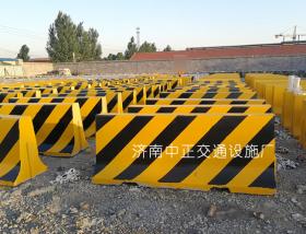 高速路专用隔离墩库存足