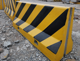 200×93水泥墩