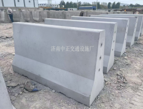 	200×110水泥墩