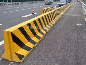 3×80水泥墩